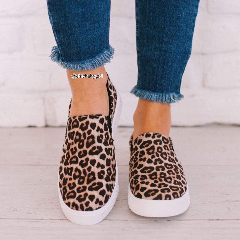 Leopard Canvas Slip On Sneakers Flats - Picture 4 of 10